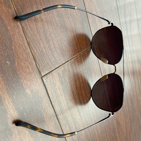 Diff eyewear polarized sunglasses with leopard print - Picture 3 of 3